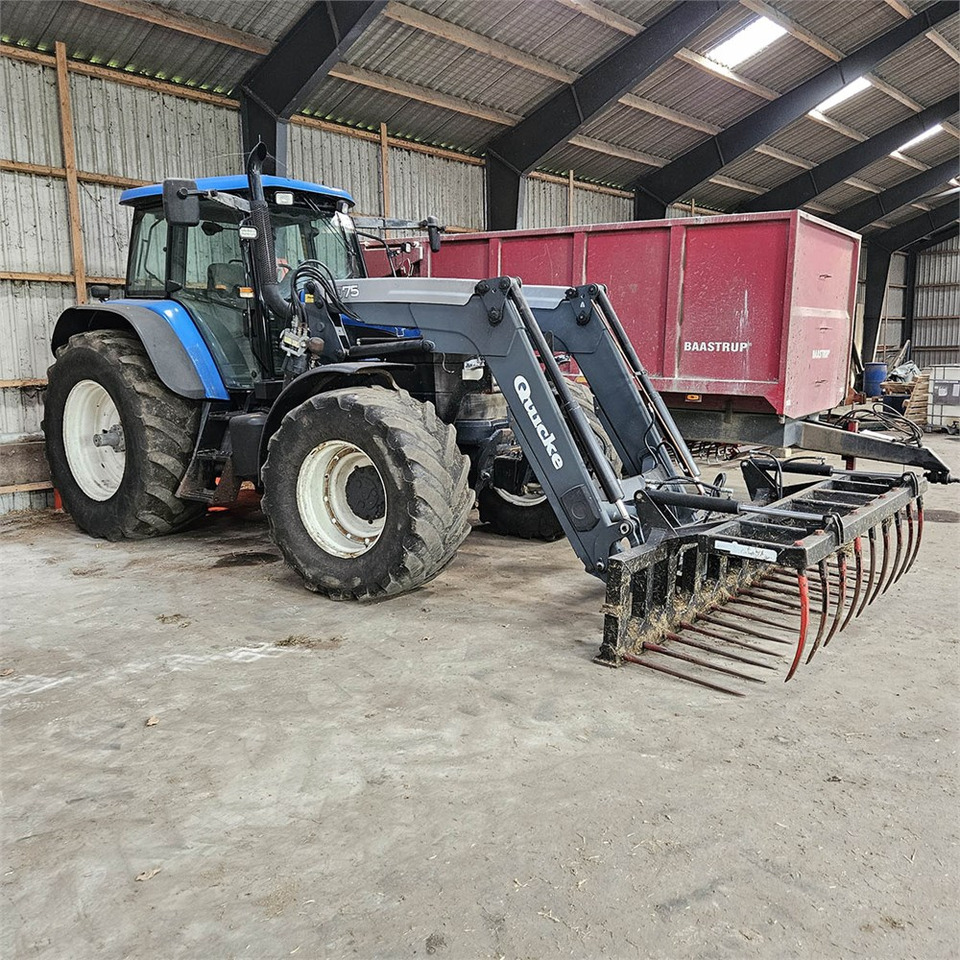 New Holland TM 190 4WD - Трактор: снимка 1 New Holland TM 190 4WD - Трактор: снимка 1