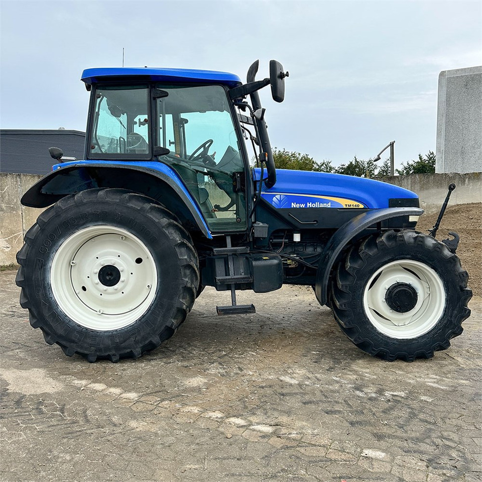Трактор New Holland TM140: снимка 7