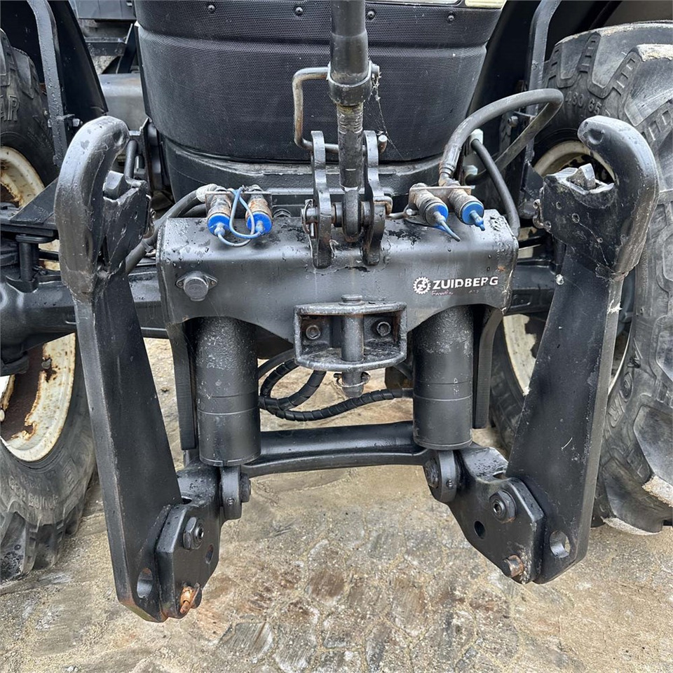Трактор New Holland TM140: снимка 31