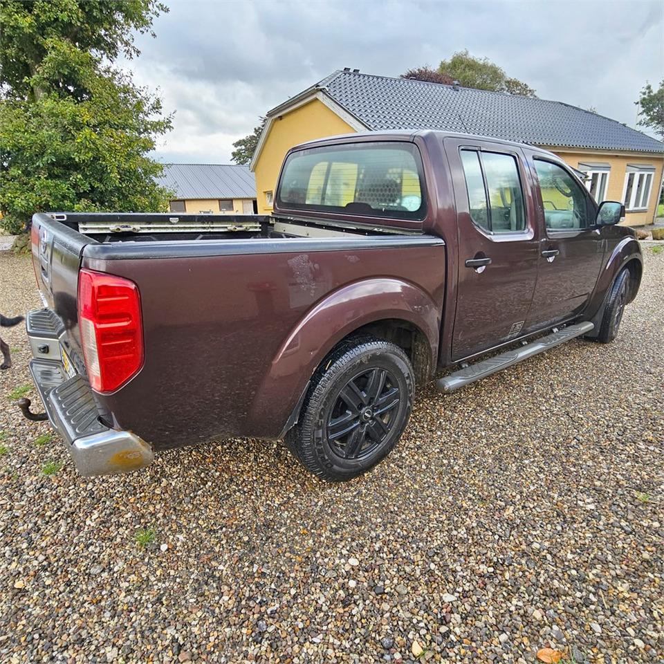 Nissan Navara 2,5 Dci Dc 4wd - Пикап: снимка 5 Nissan Navara 2,5 Dci Dc 4wd - Пикап: снимка 5