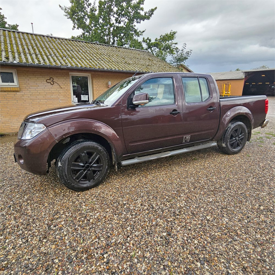 Nissan Navara 2,5 Dci Dc 4wd - Пикап: снимка 1 Nissan Navara 2,5 Dci Dc 4wd - Пикап: снимка 1