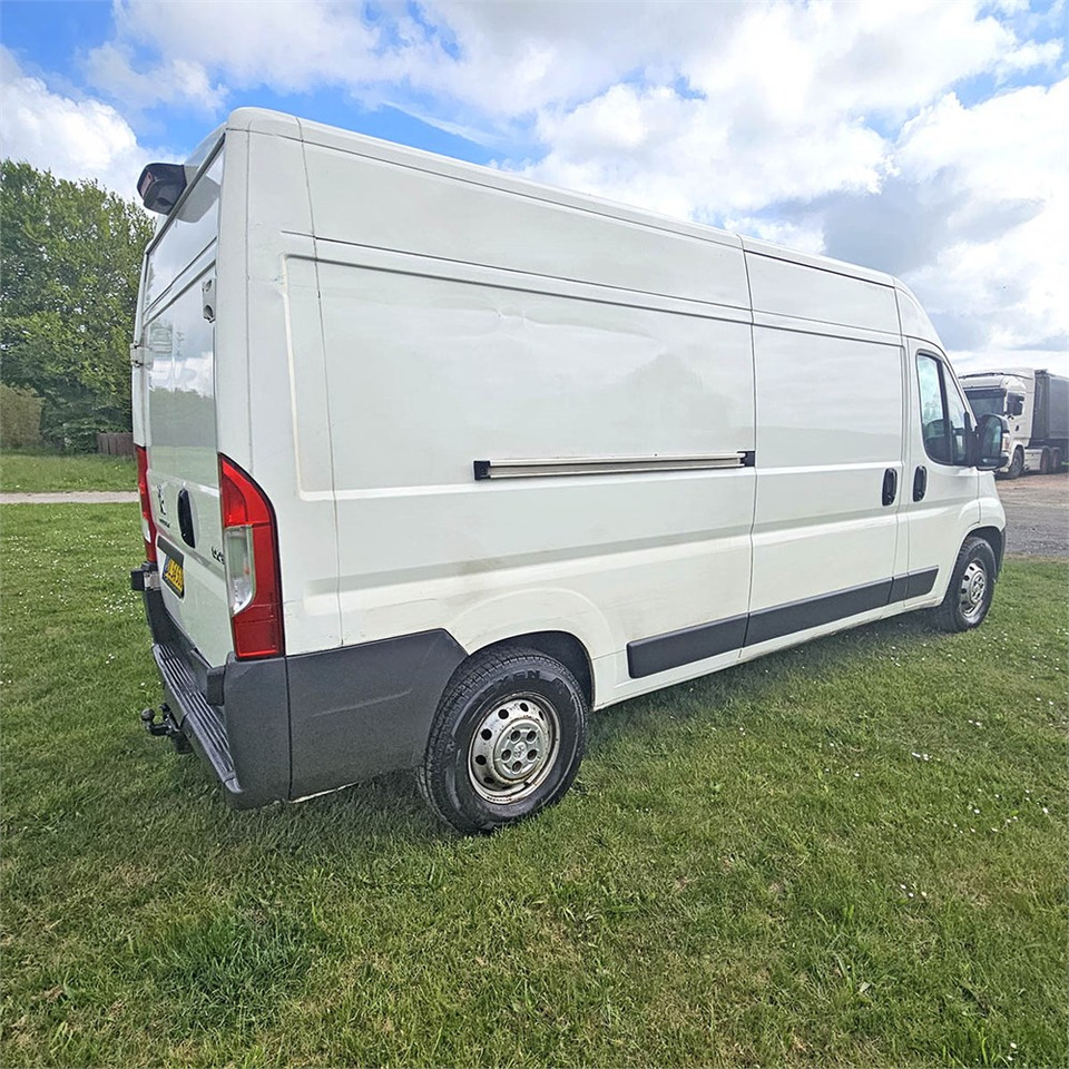 Peugeot Boxer - Товарен бус: снимка 3 Peugeot Boxer - Товарен бус: снимка 3