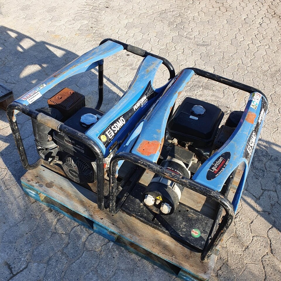 SDMO 4500 - Електрогенератор: снимка 3 SDMO 4500 - Електрогенератор: снимка 3
