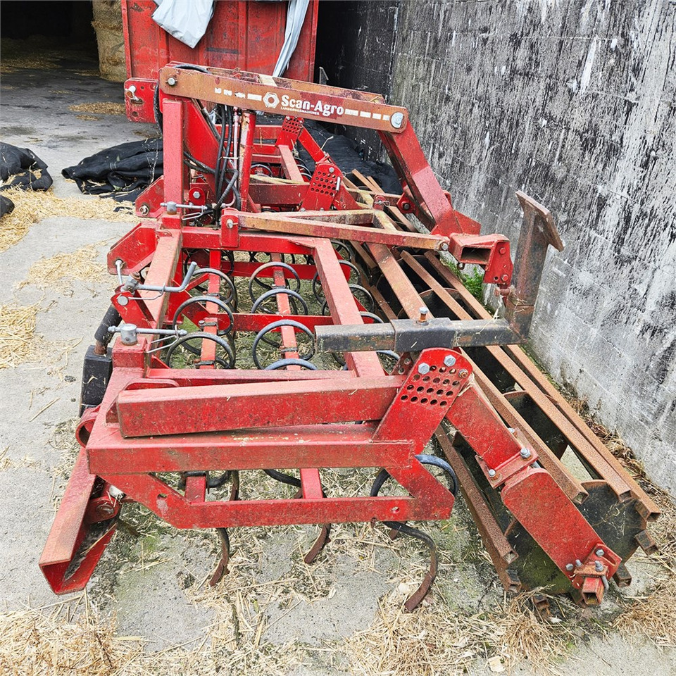 Scan-Agro 4 meter - Култиватор: снимка 2 Scan-Agro 4 meter - Култиватор: снимка 2