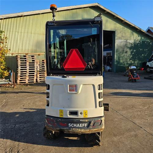Schaeff TC16 - Мини багер: снимка 4 Schaeff TC16 - Мини багер: снимка 4