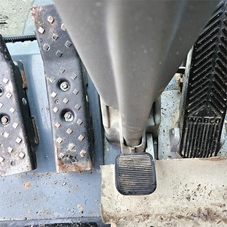 Колесен багер Schaeff-Terex TW110: снимка 23