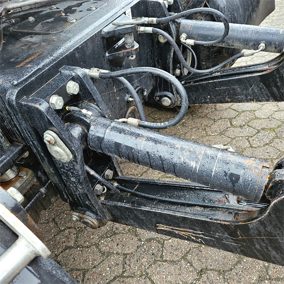 Колесен багер Schaeff-Terex TW110: снимка 31