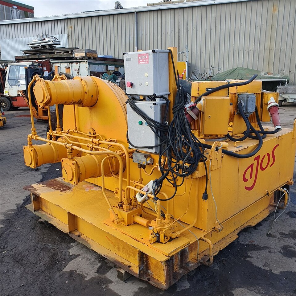 Schies Defries 5101 - Винч за Верижен кран: снимка 1 Schies Defries 5101 - Винч за Верижен кран: снимка 1