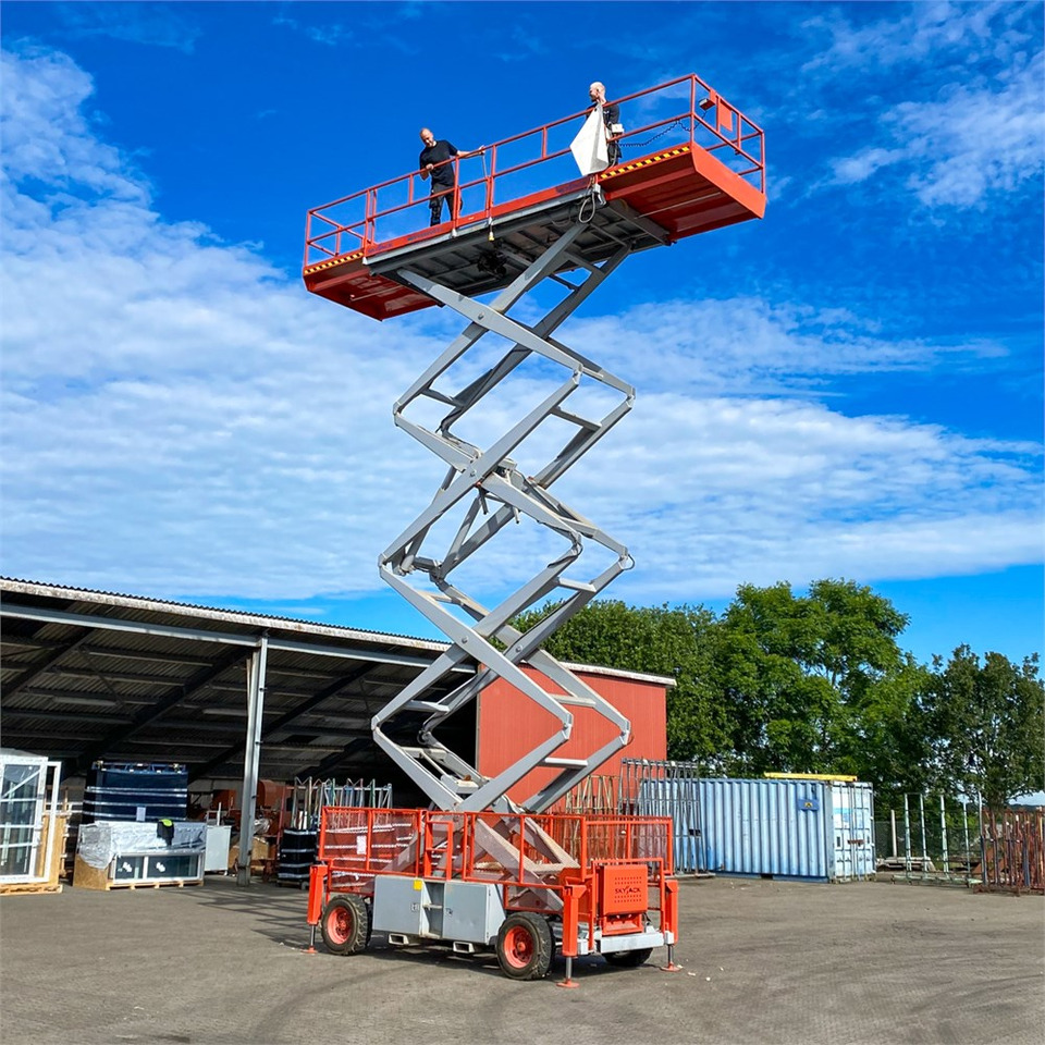 Skyjack SJ9250 - Ножична работна платформа: снимка 1 Skyjack SJ9250 - Ножична работна платформа: снимка 1
