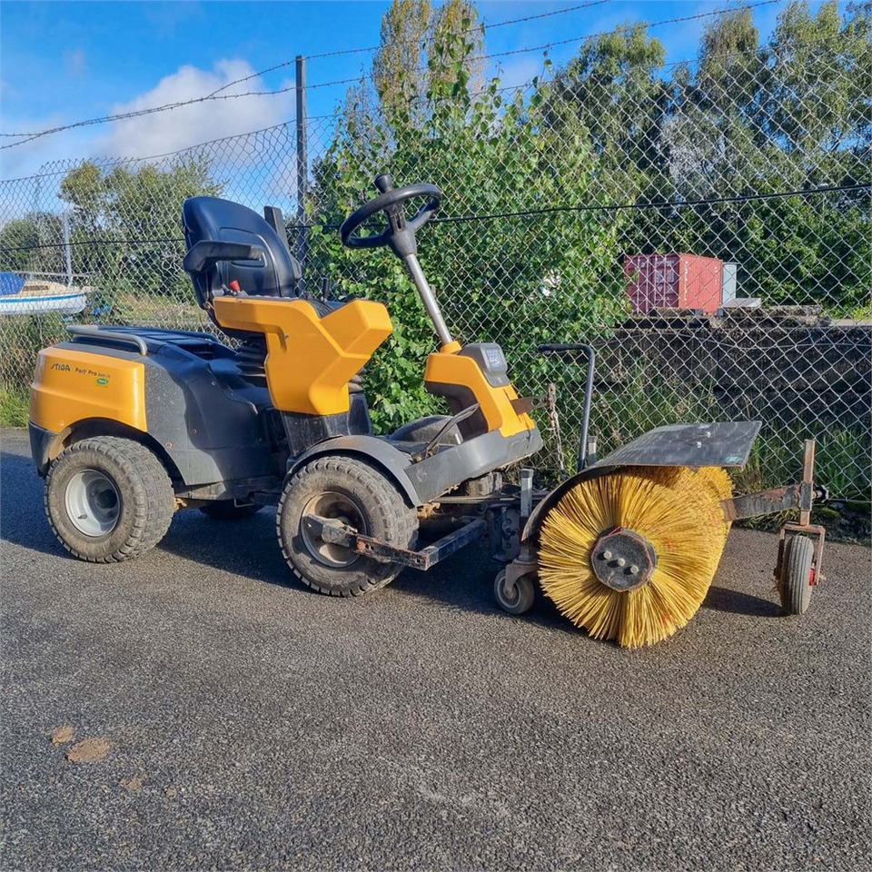 Stiga Park PRo 540 IX - Косачка за трева: снимка 1 Stiga Park PRo 540 IX - Косачка за трева: снимка 1