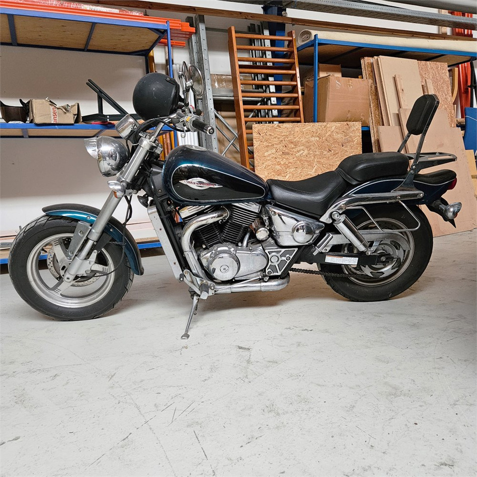 Suzuki Marauder VZ 800 - Мотоциклет: снимка 2 Suzuki Marauder VZ 800 - Мотоциклет: снимка 2