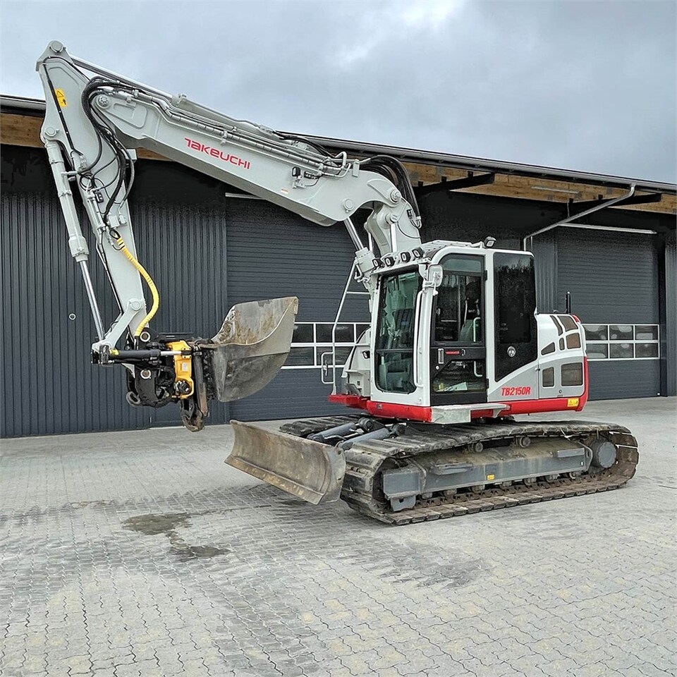 Takeuchi TB 2150 R - Верижен багер: снимка 1 Takeuchi TB 2150 R - Верижен багер: снимка 1