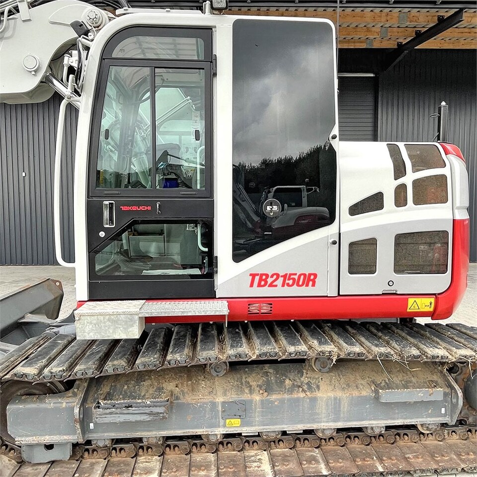 Верижен багер Takeuchi TB 2150 R: снимка 8