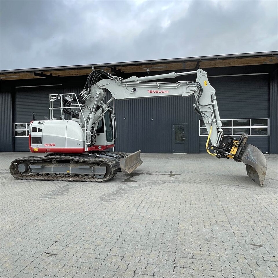 Верижен багер Takeuchi TB 2150 R: снимка 14