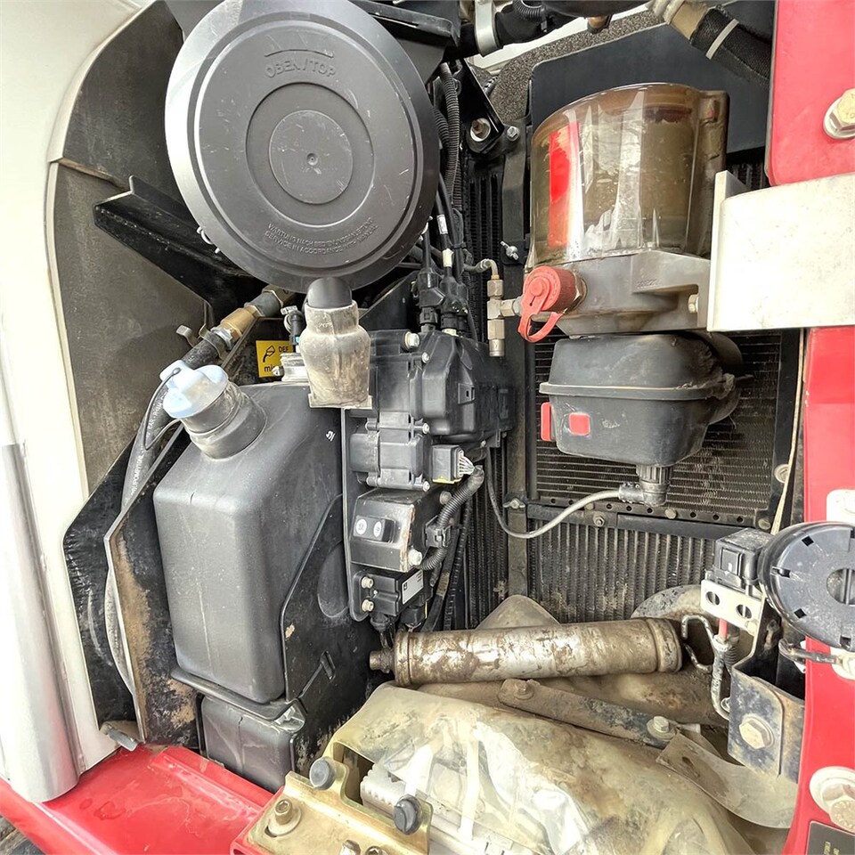 Верижен багер Takeuchi TB 2150 R: снимка 49