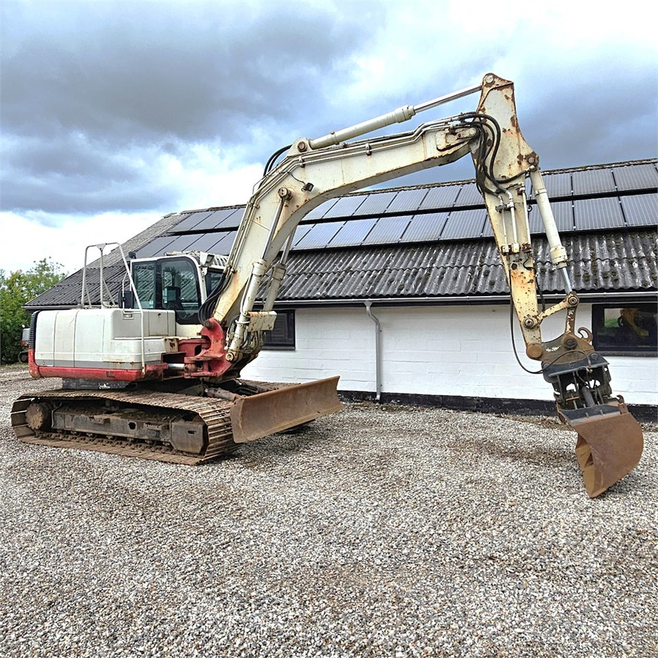 Takeuchi TB1140 - Верижен багер: снимка 1 Takeuchi TB1140 - Верижен багер: снимка 1