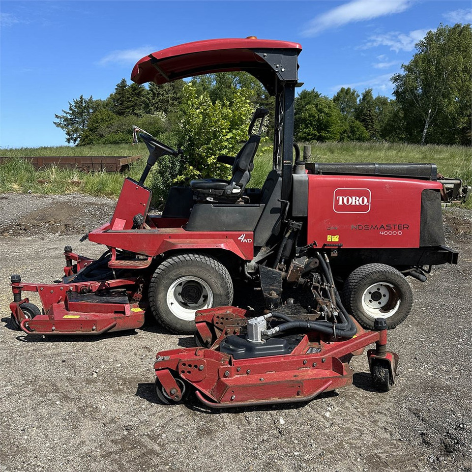 Toro Groundsmaster 4000-D - Косачка за трева: снимка 3 Toro Groundsmaster 4000-D - Косачка за трева: снимка 3