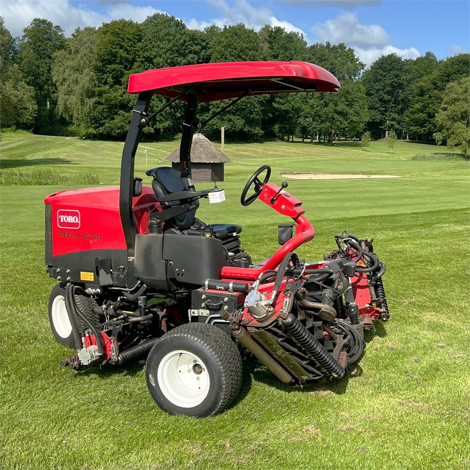 Toro Reelmaster 3575 D - Косачка за трева: снимка 1 Toro Reelmaster 3575 D - Косачка за трева: снимка 1