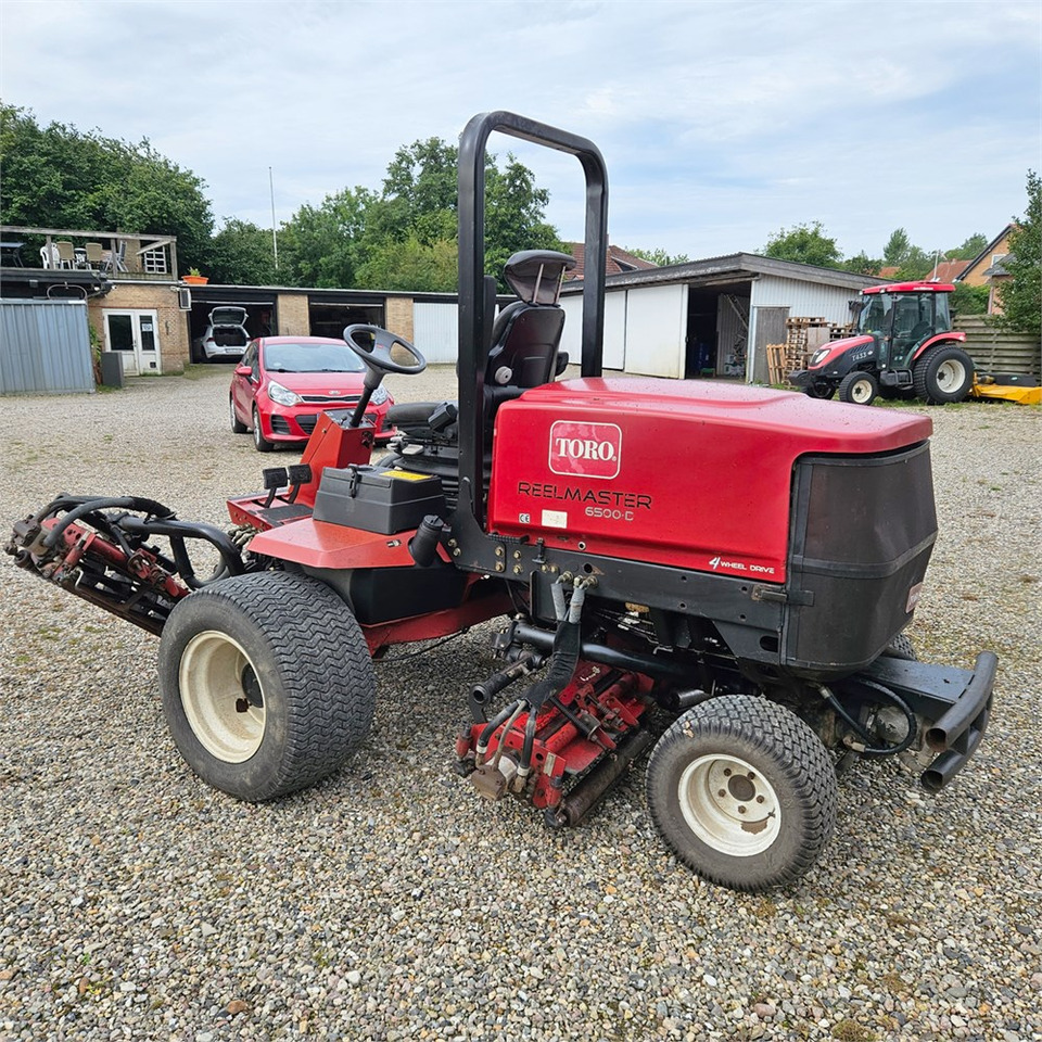 Toro Reelmaster 6500 D - Косачка за трева: снимка 4 Toro Reelmaster 6500 D - Косачка за трева: снимка 4