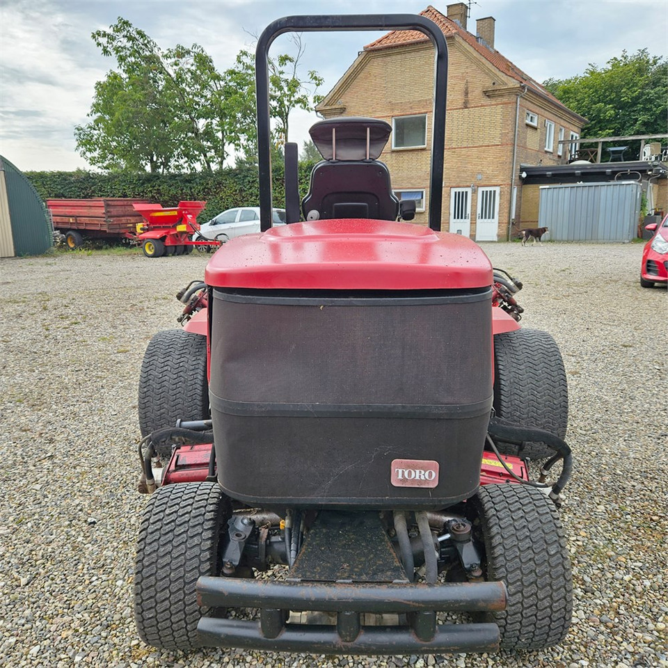 Toro Reelmaster 6500 D - Косачка за трева: снимка 5 Toro Reelmaster 6500 D - Косачка за трева: снимка 5