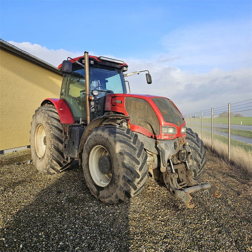 Valtra S322 - Трактор: снимка 3 Valtra S322 - Трактор: снимка 3