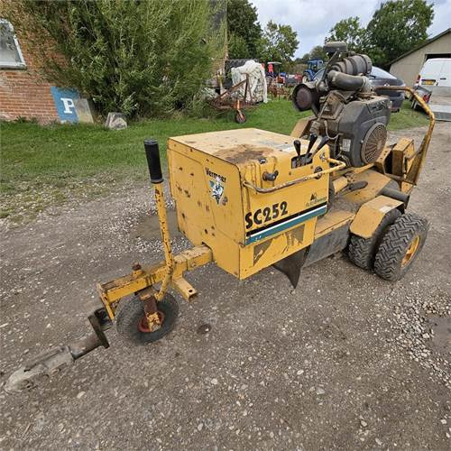 Vermeer SC252 - Приставка за изкореняване на дънери: снимка 1 Vermeer SC252 - Приставка за изкореняване на дънери: снимка 1