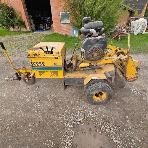 Vermeer SC252 - Приставка за изкореняване на дънери: снимка 2 Vermeer SC252 - Приставка за изкореняване на дънери: снимка 2