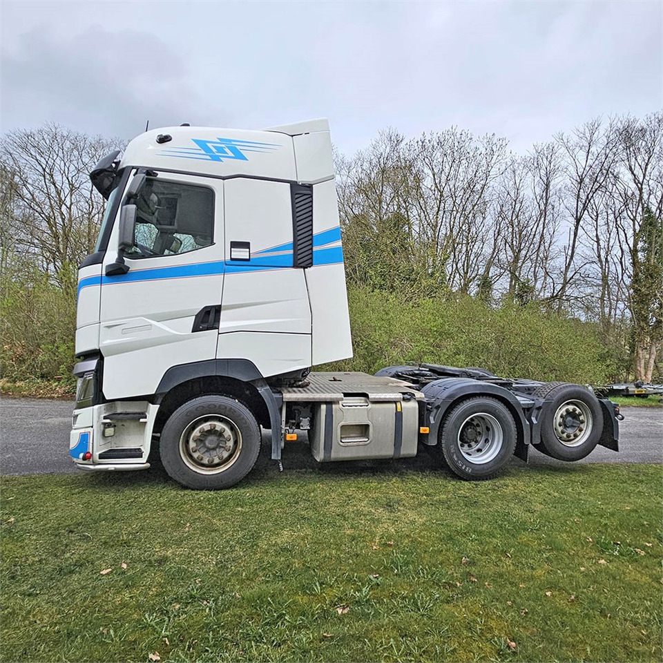 Renault T High 520 DTIM - Влекач: снимка 2 Renault T High 520 DTIM - Влекач: снимка 2