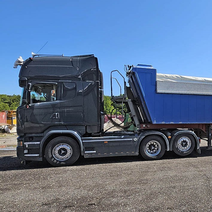 Scania V8 PGR 730 - Влекач: снимка 2 Scania V8 PGR 730 - Влекач: снимка 2