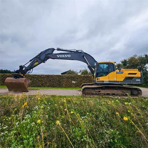 Volvo EC300 DL - Верижен багер: снимка 3 Volvo EC300 DL - Верижен багер: снимка 3