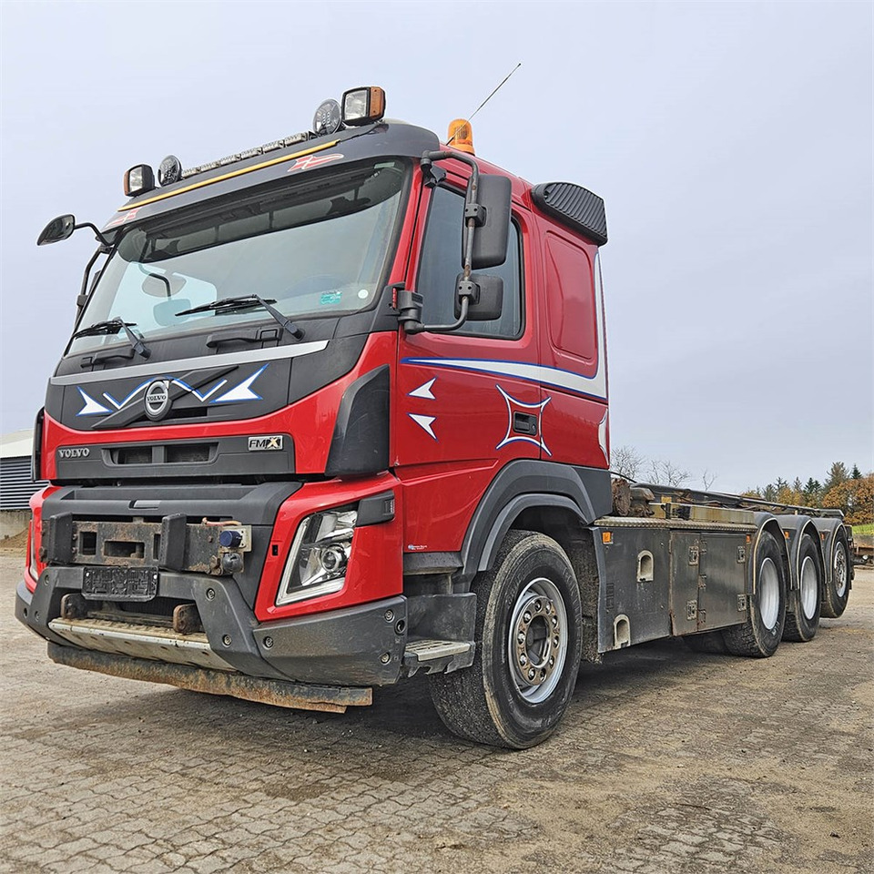 Volvo FMX 500 - Камион с кабелна система: снимка 2 Volvo FMX 500 - Камион с кабелна система: снимка 2