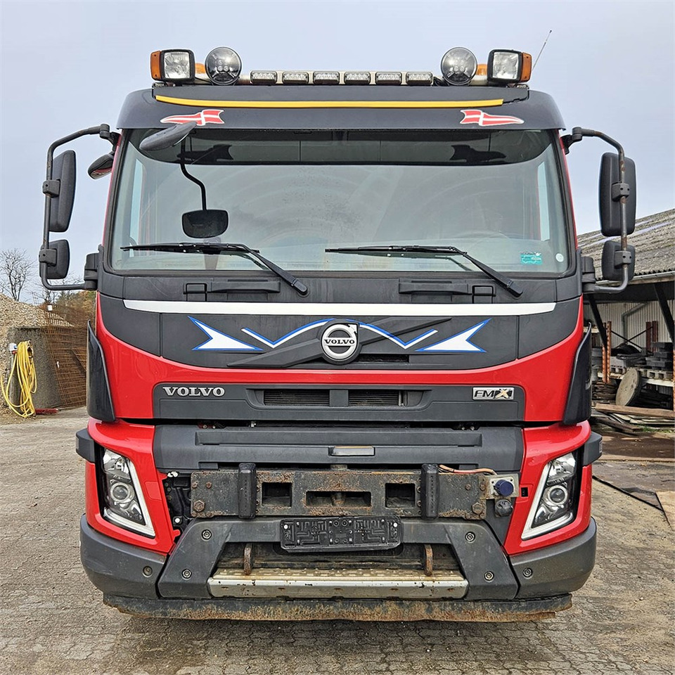 Volvo FMX 500 - Камион с кабелна система: снимка 5 Volvo FMX 500 - Камион с кабелна система: снимка 5