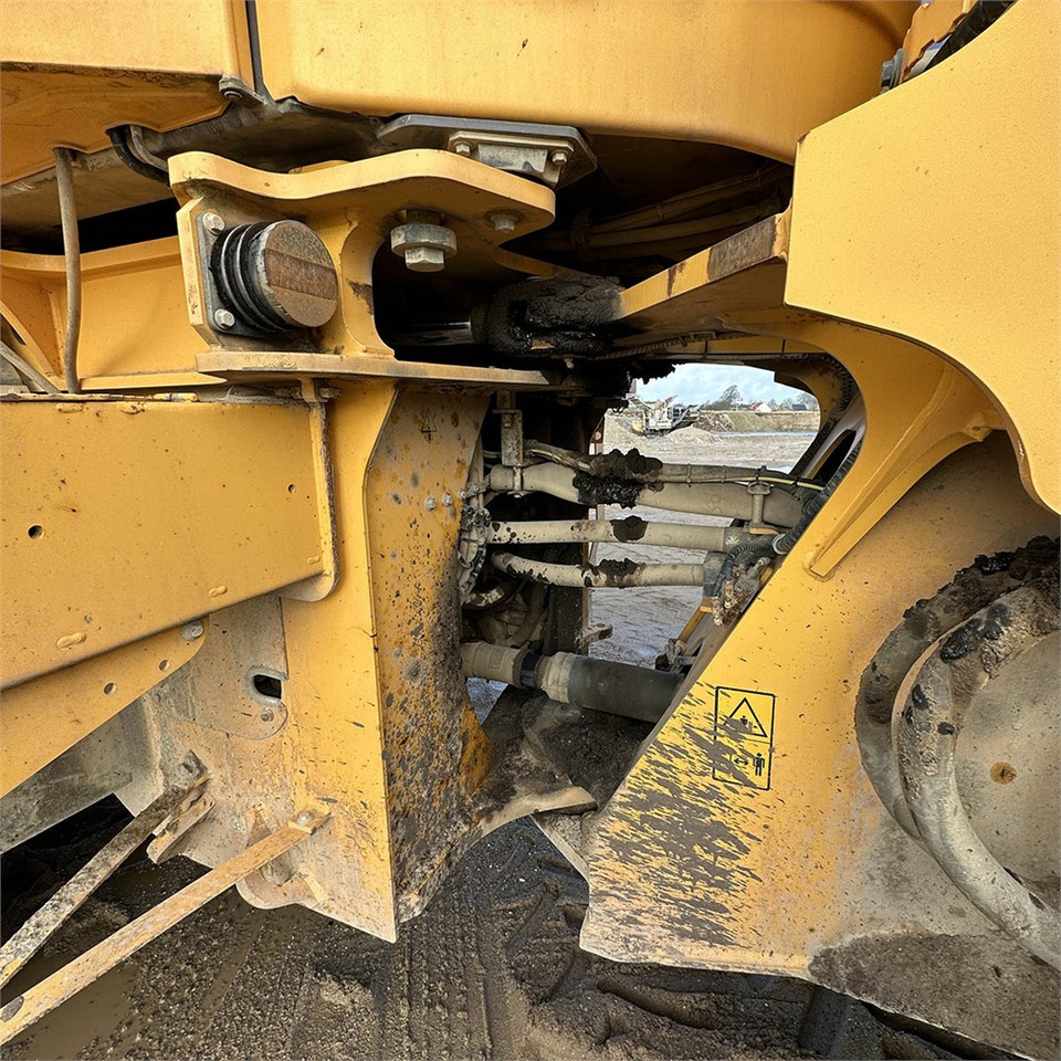 Лизинг на Volvo L150 G Volvo L150 G: снимка 29