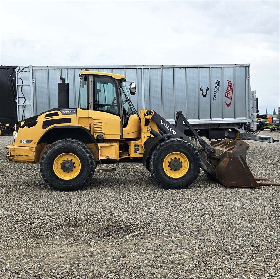 Volvo L45F-TP - Колесен товарач: снимка 3 Volvo L45F-TP - Колесен товарач: снимка 3