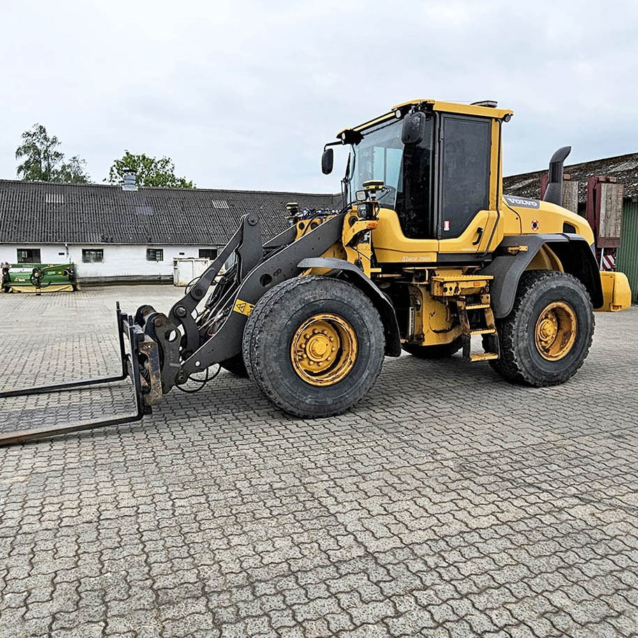 Volvo L60 G - Колесен товарач: снимка 2 Volvo L60 G - Колесен товарач: снимка 2