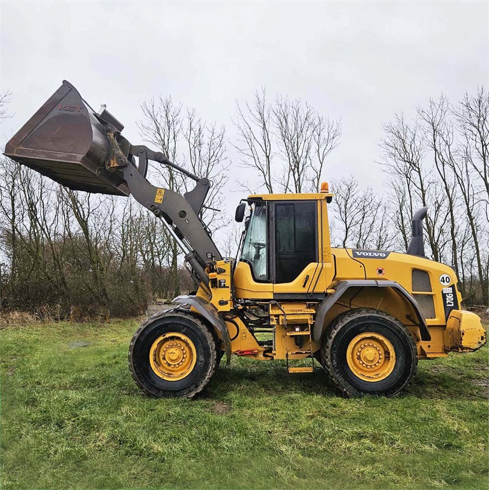 Volvo L70 G - Колесен товарач: снимка 2 Volvo L70 G - Колесен товарач: снимка 2