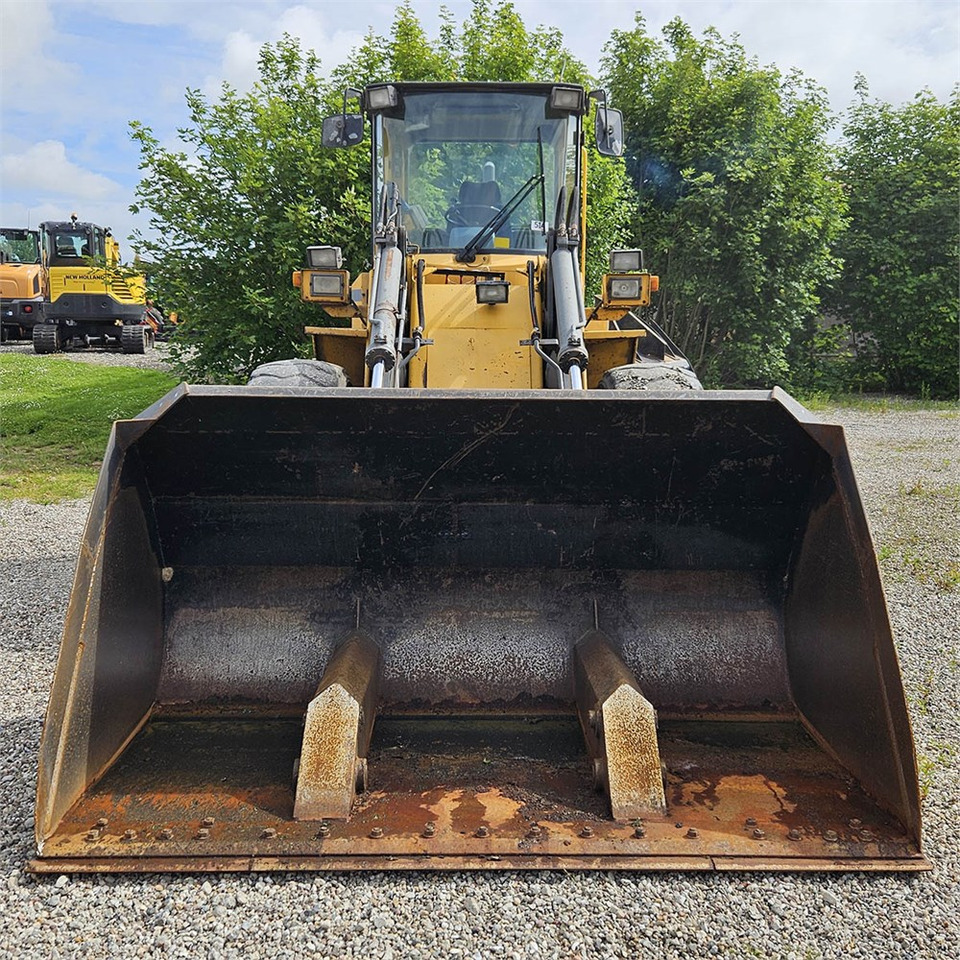 Volvo L90 B - Колесен товарач: снимка 5 Volvo L90 B - Колесен товарач: снимка 5