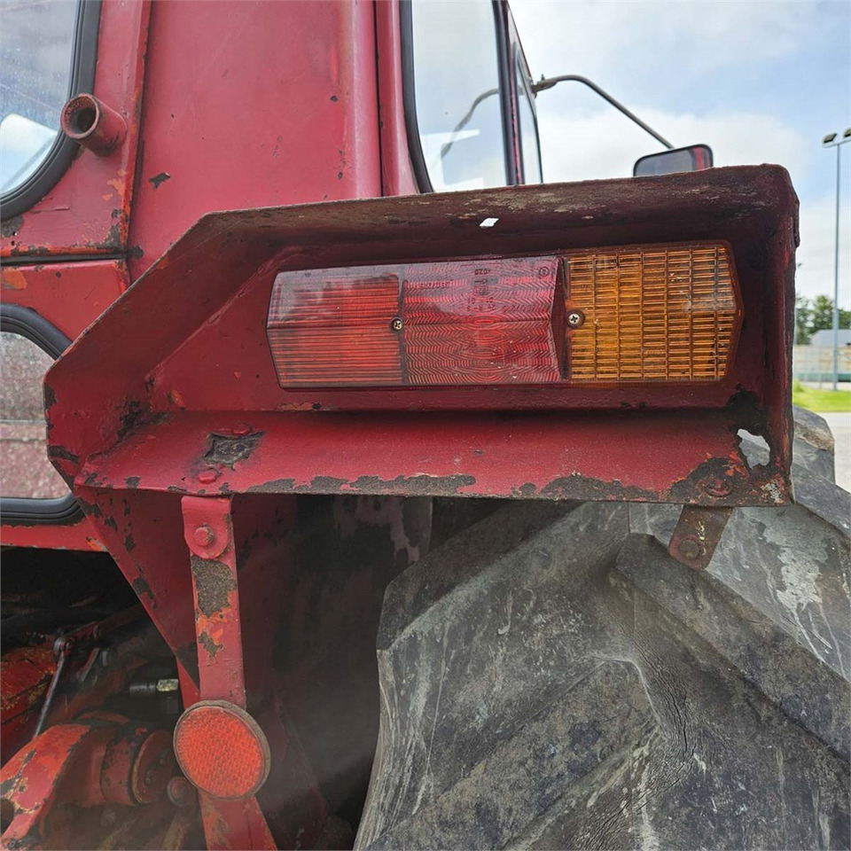 Трактор Volvo T800 B: снимка 28