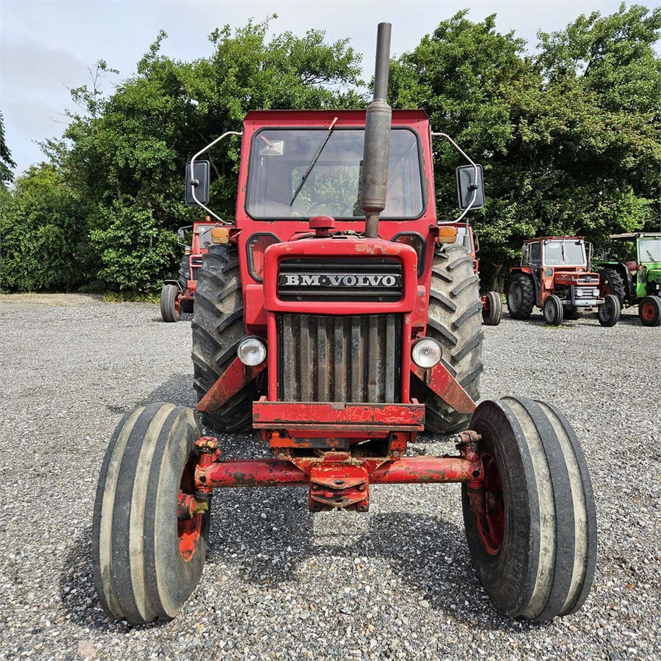 Volvo T800 B - Трактор: снимка 4 Volvo T800 B - Трактор: снимка 4