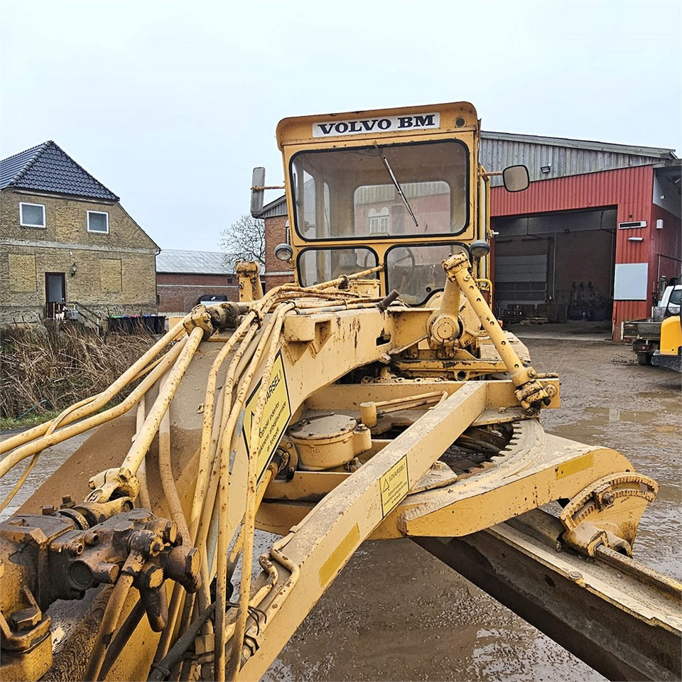 Грейдер Volvo VHK-310 BM: снимка 12
