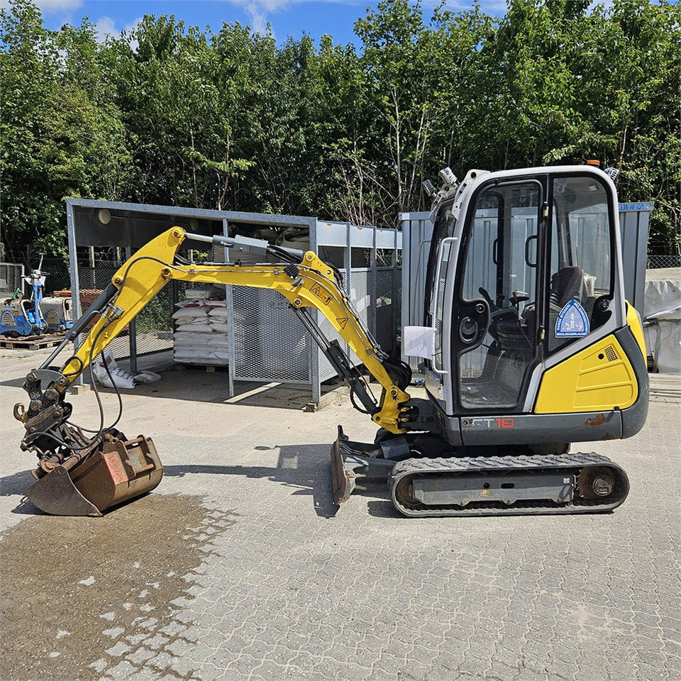 Wacker Neuson ET 18 - Мини багер: снимка 2 Wacker Neuson ET 18 - Мини багер: снимка 2