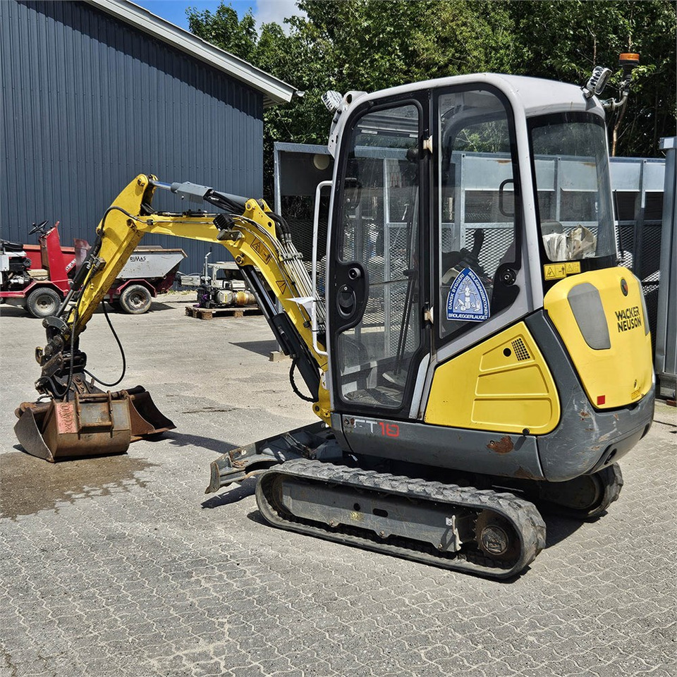 Wacker Neuson ET 18 - Мини багер: снимка 1 Wacker Neuson ET 18 - Мини багер: снимка 1