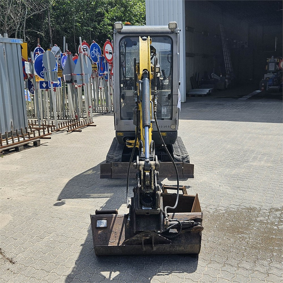 Wacker Neuson ET 18 - Мини багер: снимка 5 Wacker Neuson ET 18 - Мини багер: снимка 5