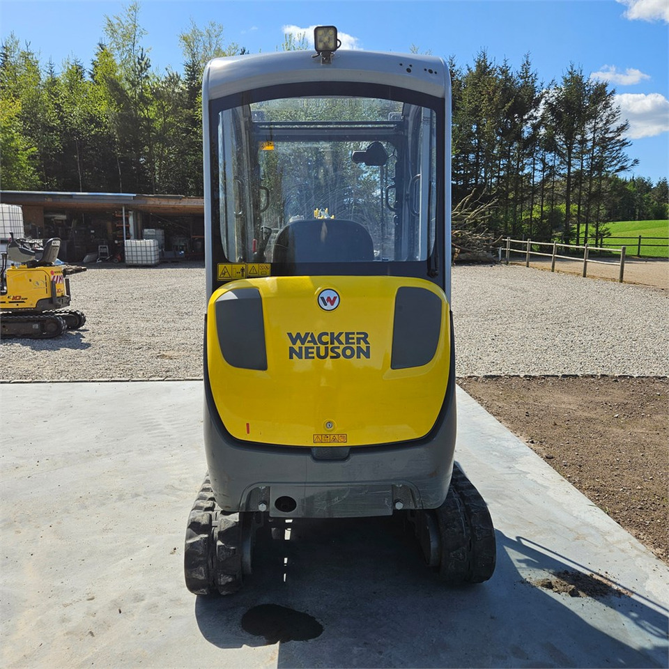 Wacker Neuson ET18 - Мини багер: снимка 4 Wacker Neuson ET18 - Мини багер: снимка 4