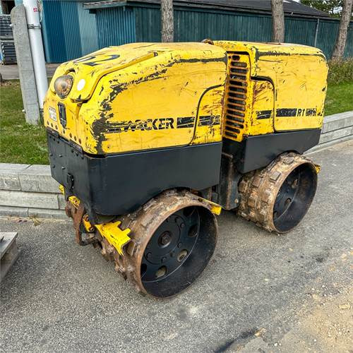 Wacker Neuson RT82 SC2 - Мини валяк: снимка 1 Wacker Neuson RT82 SC2 - Мини валяк: снимка 1