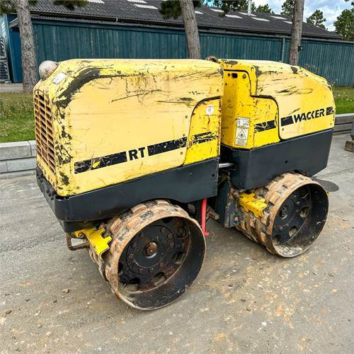 Wacker Neuson RT82 SC2 - Мини валяк: снимка 2 Wacker Neuson RT82 SC2 - Мини валяк: снимка 2