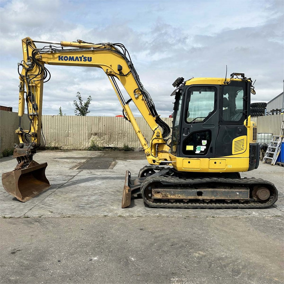 Yanmar VIO80-1A - Мини багер: снимка 1 Yanmar VIO80-1A - Мини багер: снимка 1
