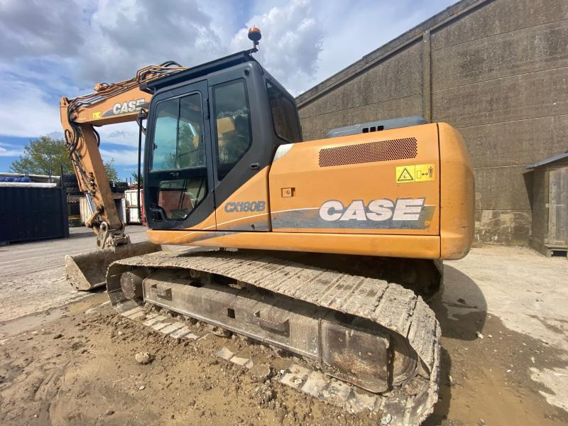 Case CX180B - Верижен багер: снимка 2 Case CX180B - Верижен багер: снимка 2