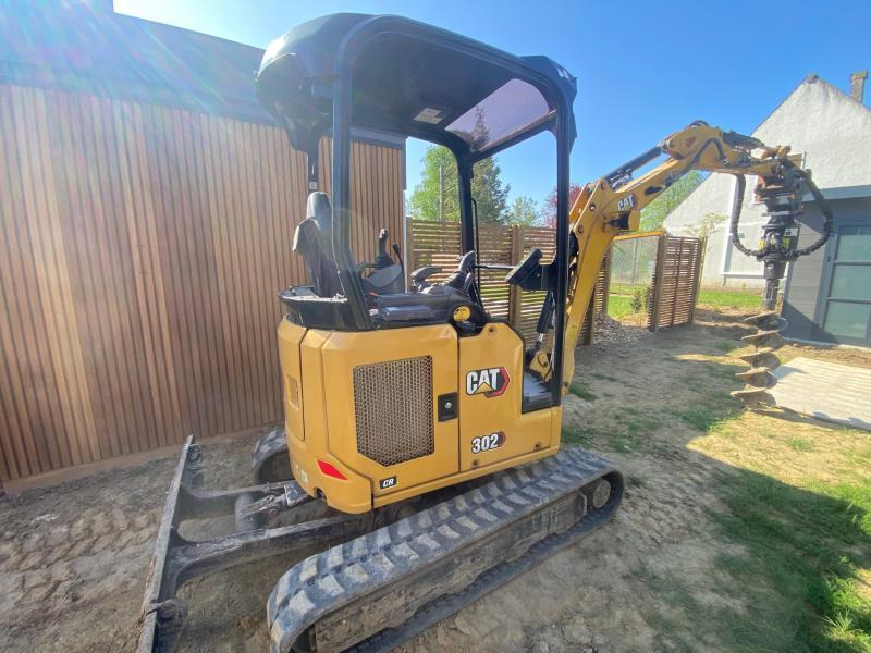 Caterpillar 302 CR - Мини багер: снимка 1 Caterpillar 302 CR - Мини багер: снимка 1
