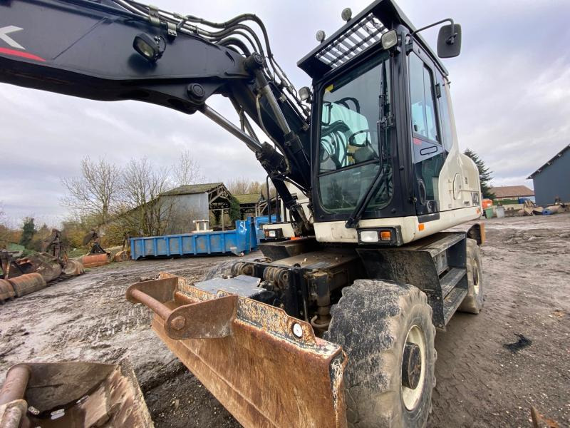 Hidromek HMK 140W-3B - Колесен багер: снимка 5 Hidromek HMK 140W-3B - Колесен багер: снимка 5